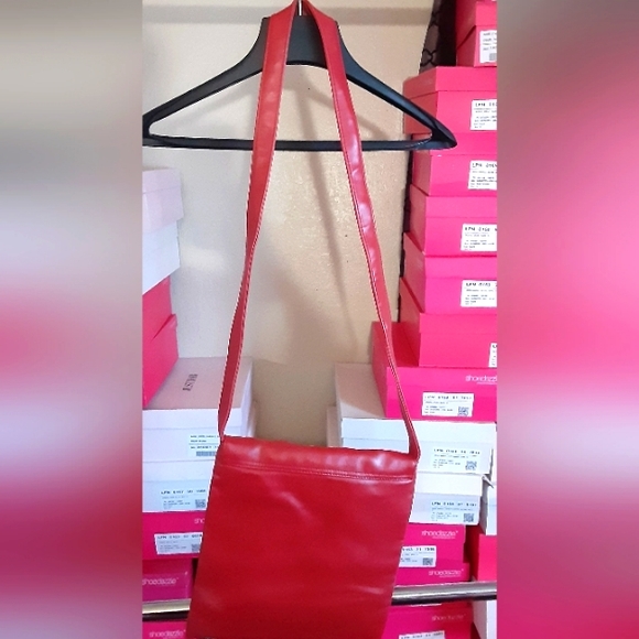 Small/med Gently used Thin flap red silver stud long strap crossbody purse - Picture 3 of 3